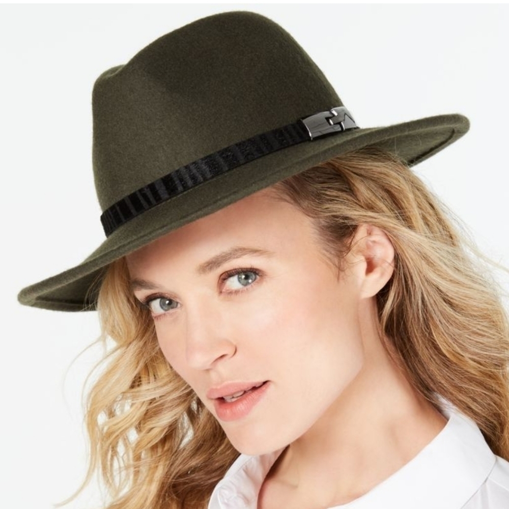 NWT Inc Animal Band Olive Green Panama Hat